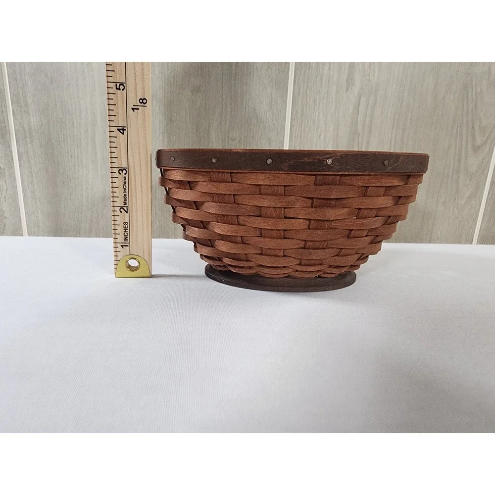 Longaberger Basket Oval Small Woven Wood Handmade USA Farmhouse Grannycore Farm